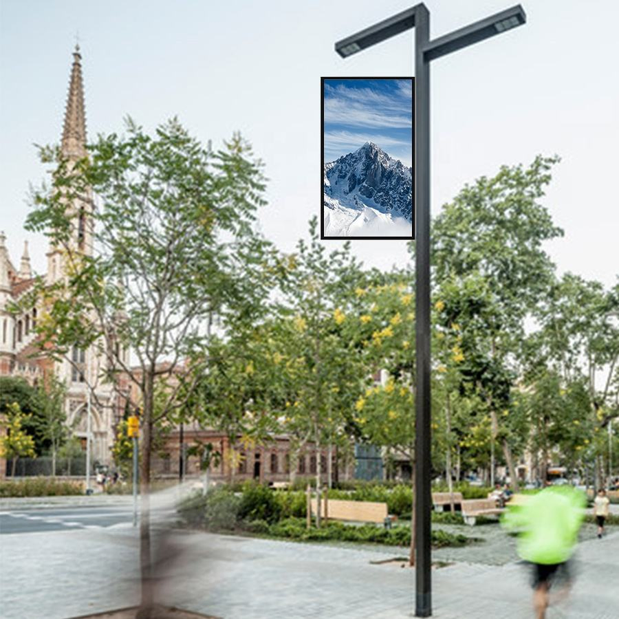 P3 Waterproof Outdoor Street Advertising Light Solar Digital Billboard LED Pole Display