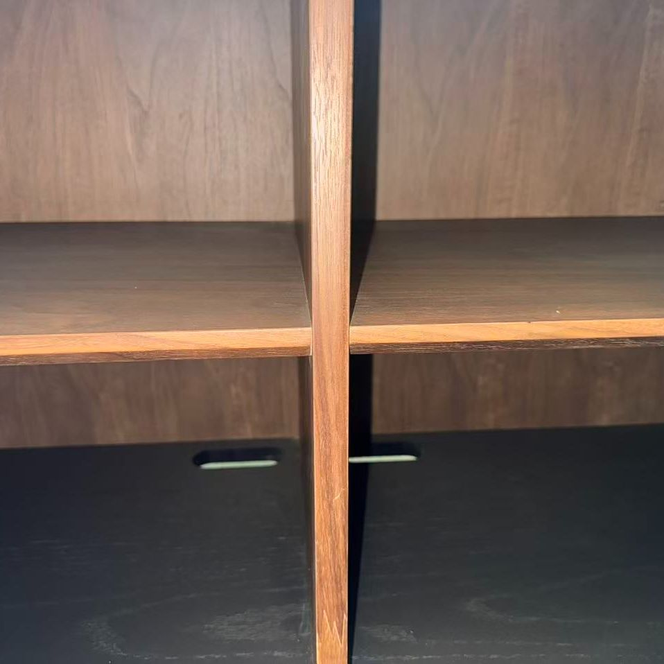 Elegante gabinete buffet moderno de altura ajustable, tamaño personalizado, aparadores de madera