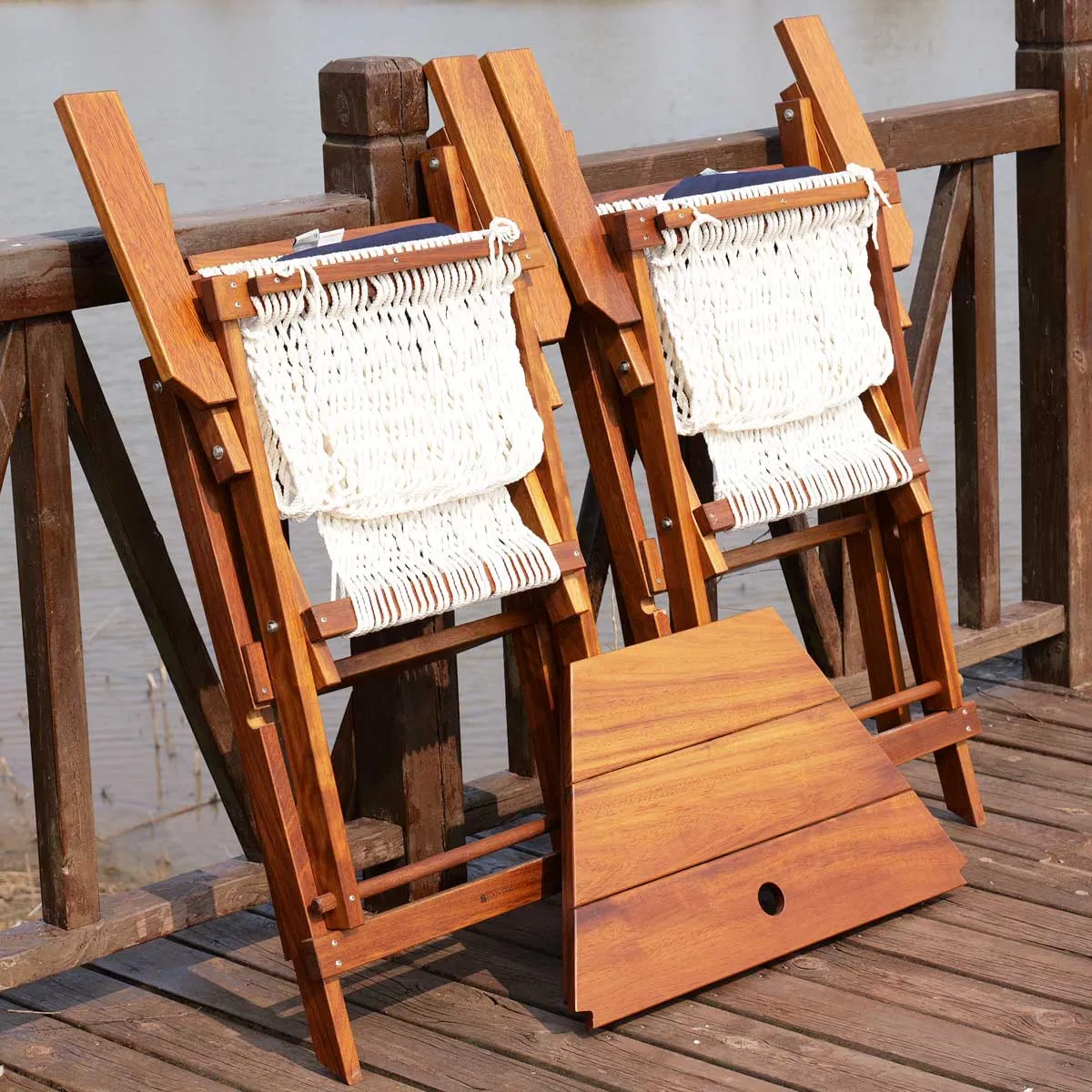 Combo reposabrazos reposapiés Tete-a-Tete mesa jardín teca cuerda red asiento taburete plegable
