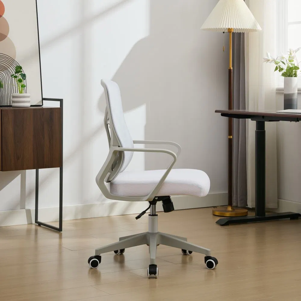 Venta Caliente Muebles de Oficina Modernos Silla Ejecutiva Ergonómica Giratoria Ajustable Muebles para el Hogar Sillas de Escritorio de Malla para Oficina