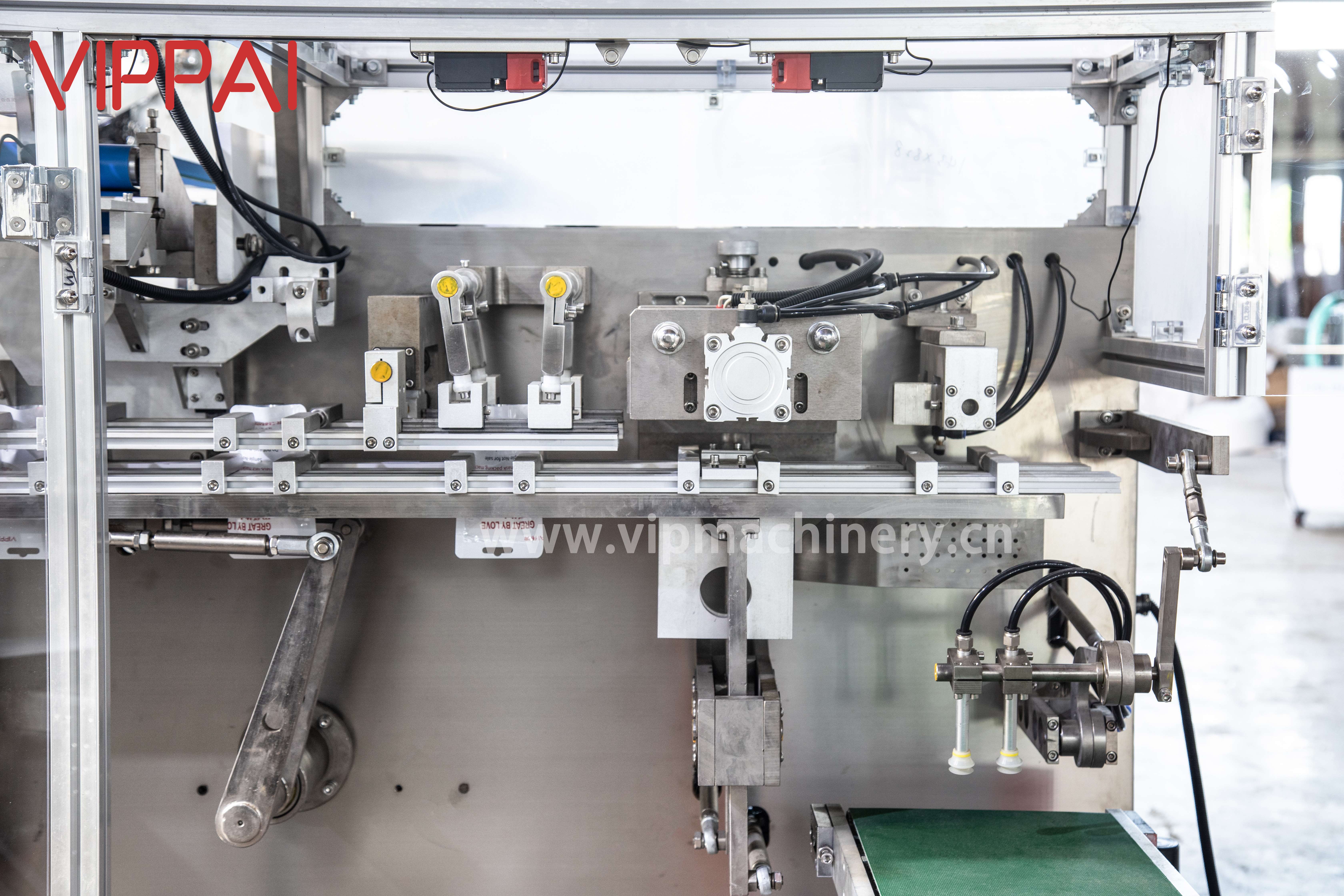 VIPPAI High Productivity Beauty Cosmetic Facial Mask Production Line Full Automatic Cosmetic Face Mask Making Machine 7000
