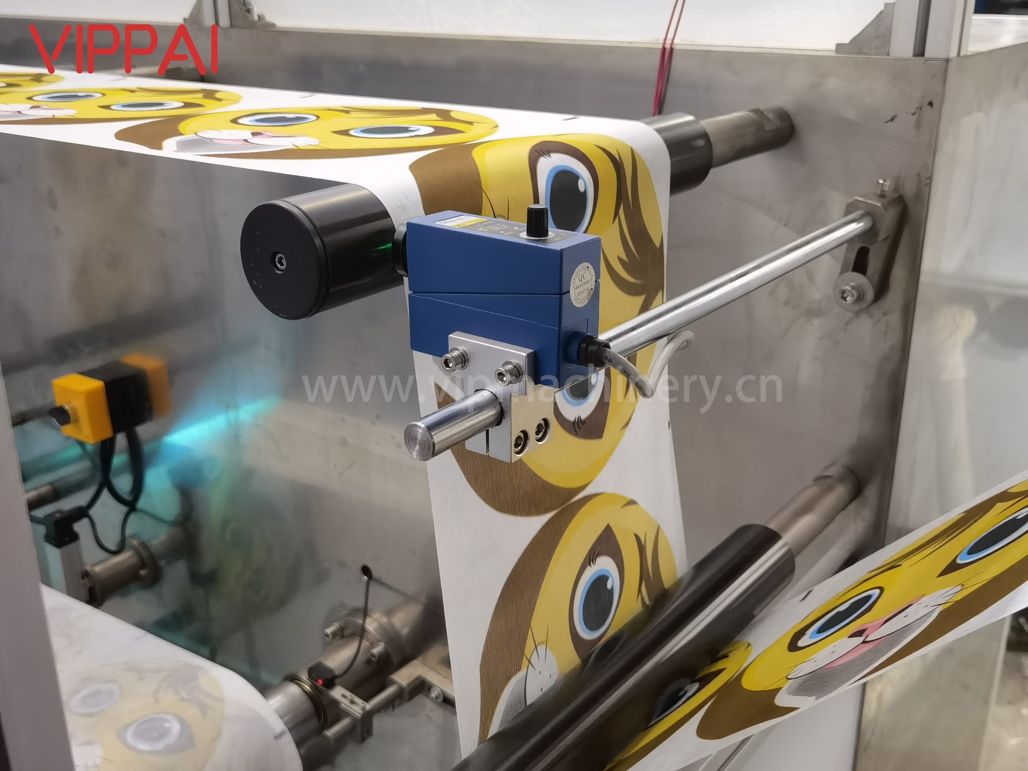 VIPPAI Industry Leading Cosmetic Skin Care Medical Face Sheet Mask Making Machine Fully Automatic Equipment