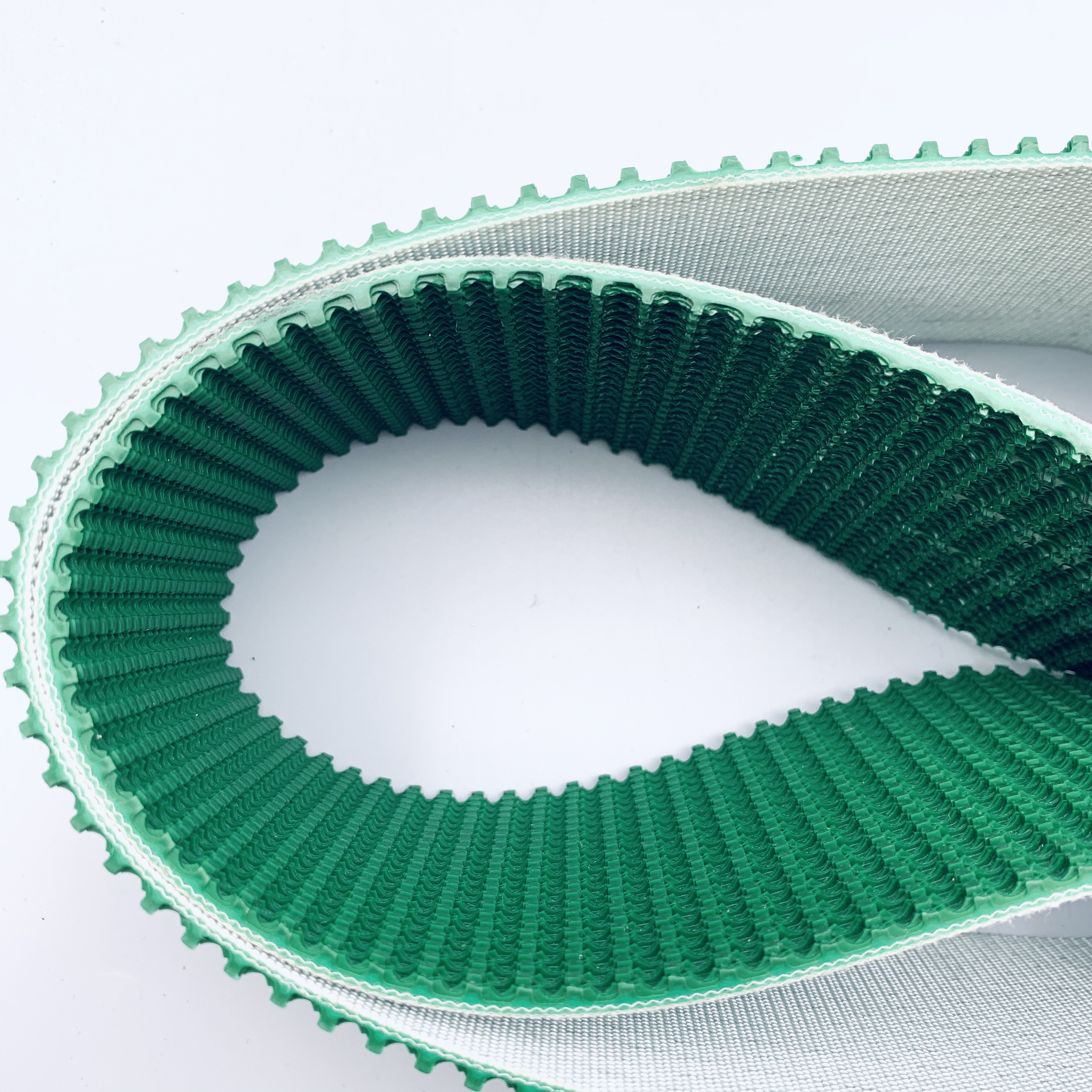 Green Grass Pattern Industrial Conveyor Belt, Anti-skid Wear-resistant and Anti-aging Assembly Line Equipment, Transmission Belt
