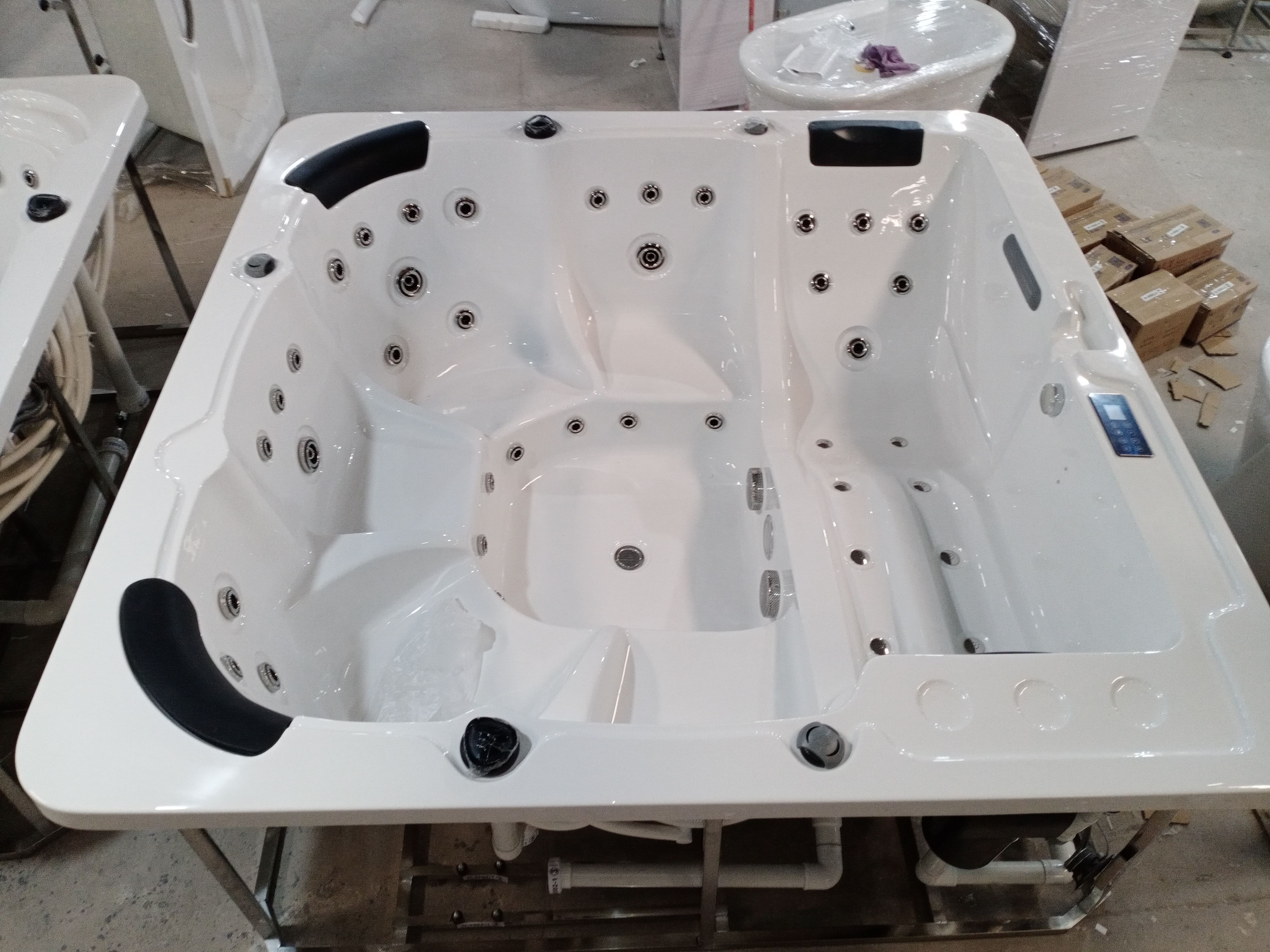Swim Pool Spa Bathtub 6 Person Outdoor Hot Tub Swim Spa with 2 Loungers
