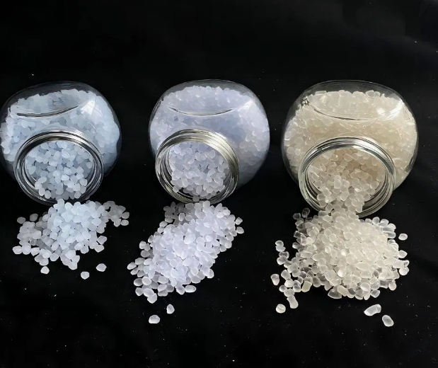 Extrusion Soft PVC Granules Compound Anti-Aging Plastic Pellets