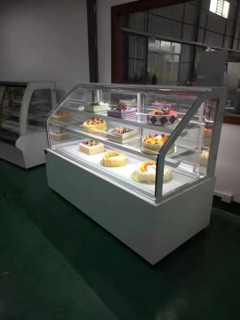 Corner Cake Display Cabinet for Elegant Pastry Presentations