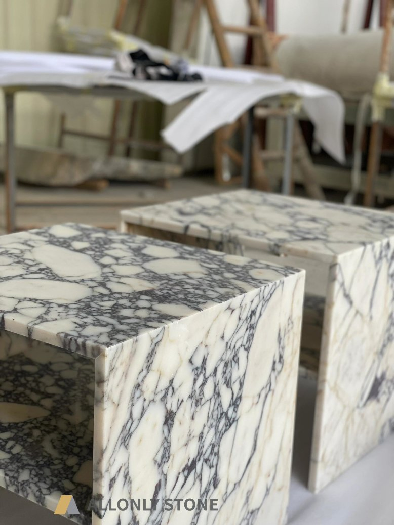 Natural Luxury Stone Side Table Bedroom Nightstand Table Italy Viola Calacatta Marble Bedside Table for Living Room Furniture