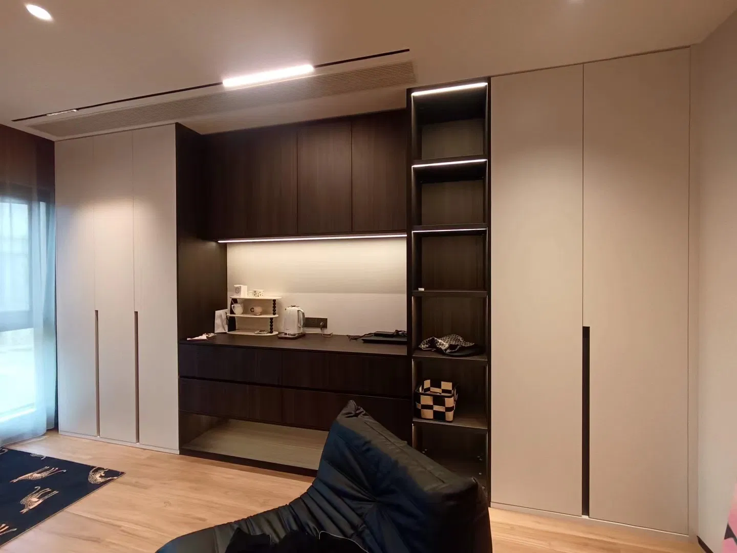 Pantry Home Living Room Furniture MDF MFC Wooden Kitchen Cabinets with Door