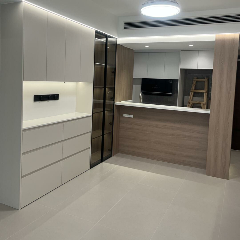 Custom Luxury Stainless Steel Living Room Wine Rack Liquor Cabinet Home Furniture Bar Sideboard Display Cabinet with Glass Door and Drawers