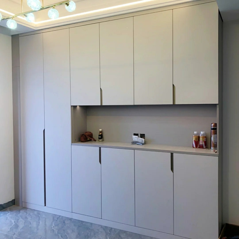 Electric Wood Carving Modular Glass Wine Cabinet Living Room Furniture Metal Storage Drawer Vintage Corner Display Cabinet for Restaurant Nightclub