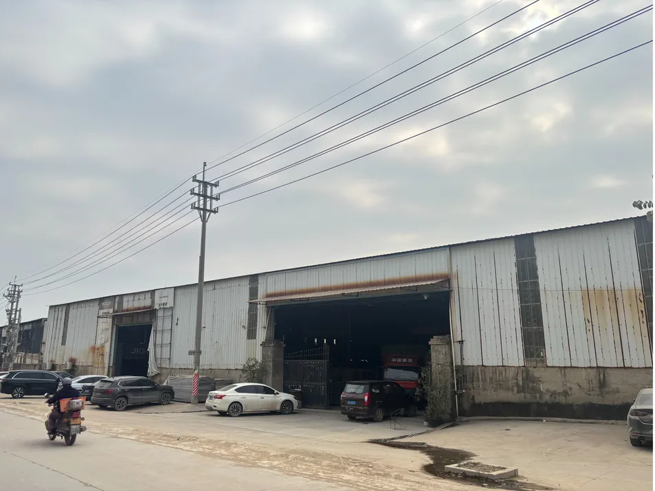 Oficina de Produção de Armários de Banheiro