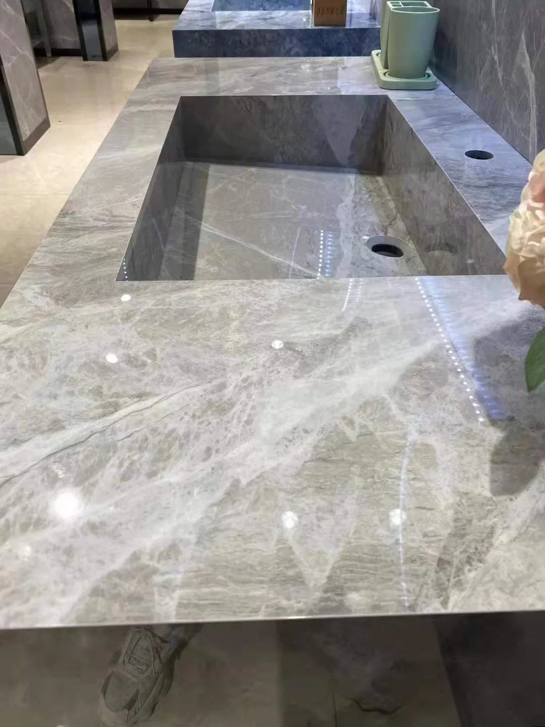 Dupla Camada Mármore Sinterizado Pedra Montada na Parede Mobiliário de Hotel Armário de Banheiro Vanity
