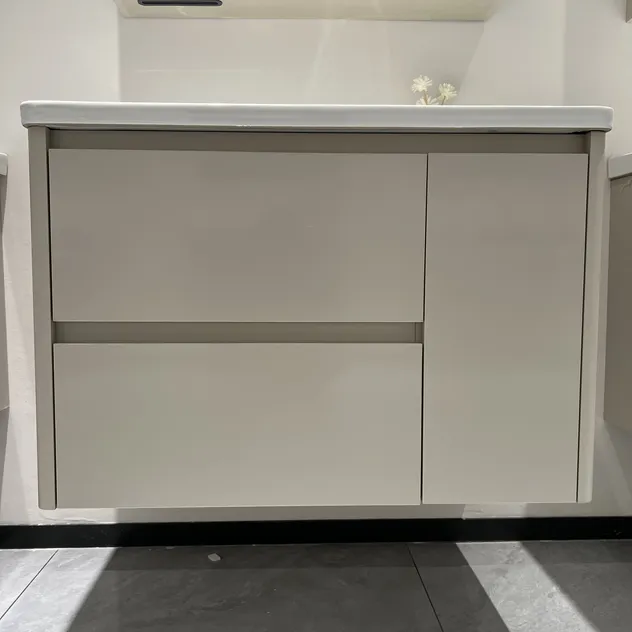 Detalhe do toucador do banheiro - Gavetas
