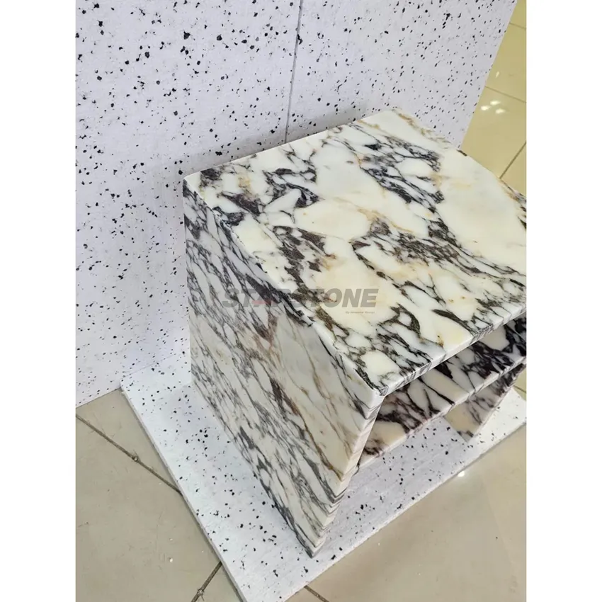 Mesa de Cabeceira de Luxo Starstone em Mármore Calacatta Viola Branca, Mesa Lateral, Plinto