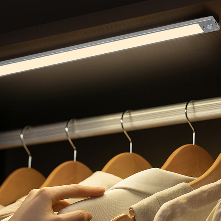 Modern Cabinet Light Detail 4