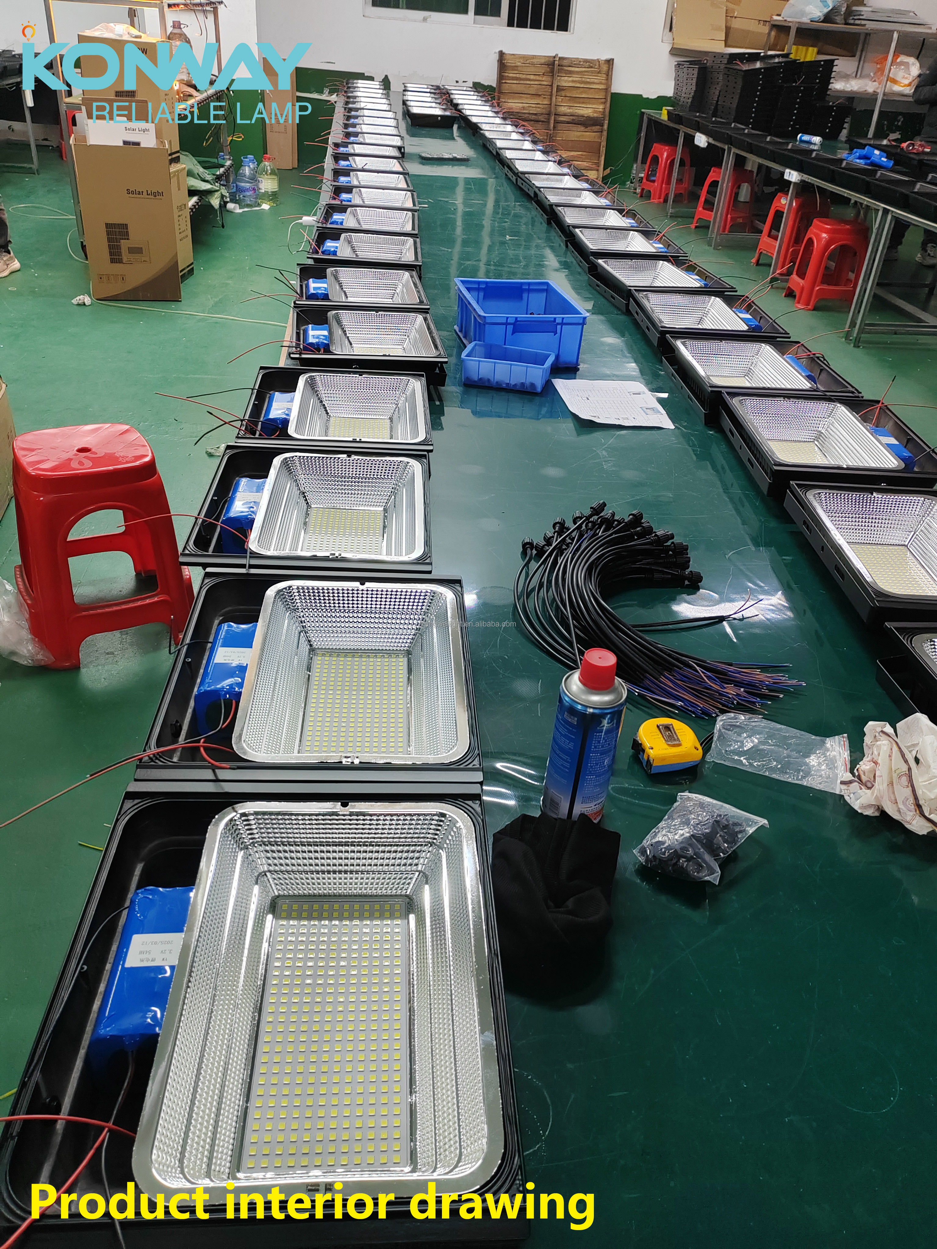 Solar Light Features Left