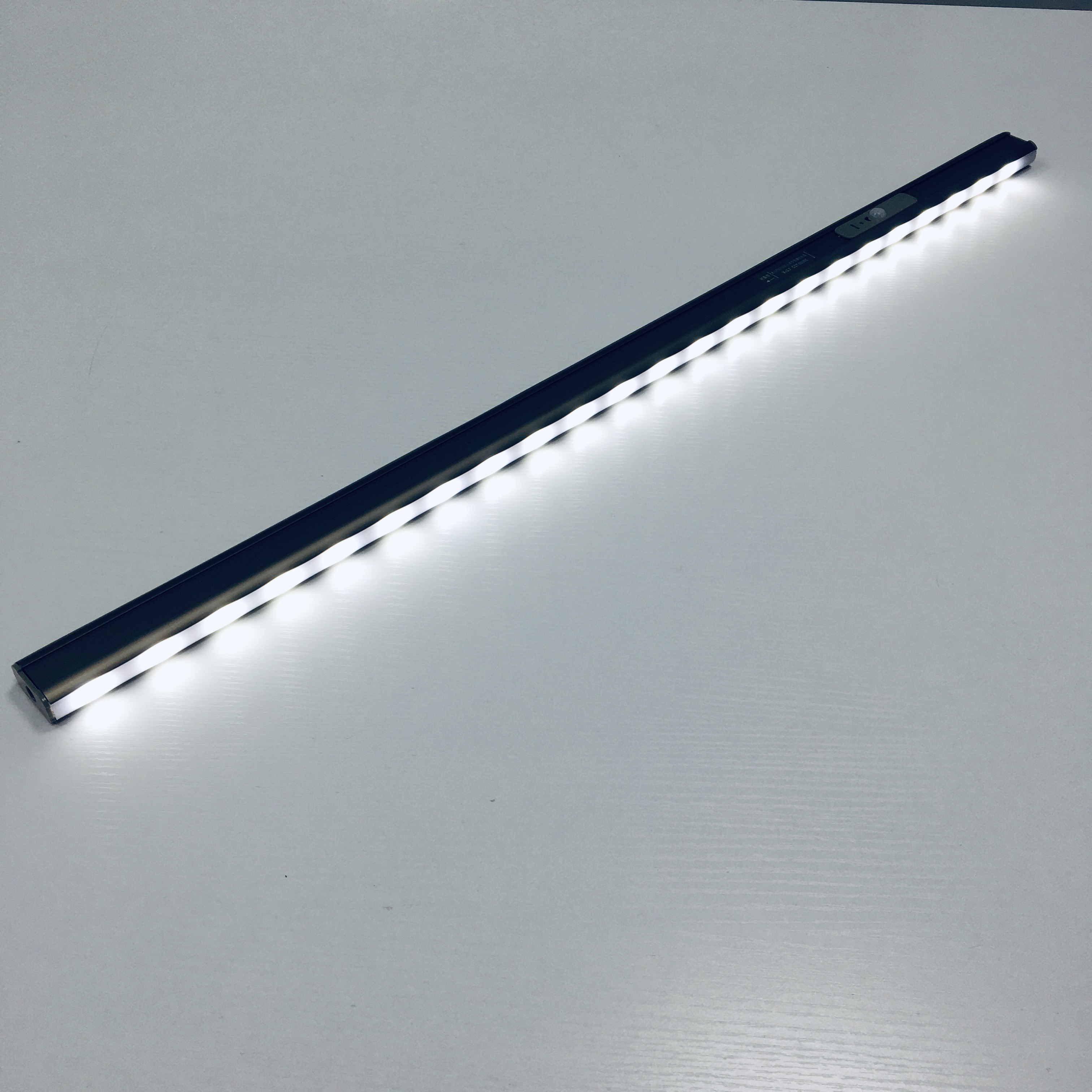 Home Lighting Cabinet Wardrobe Bedroom Kitchen Usb Charging Led Motion Sensor Nightlight bar Kitchen Cabinet Lamp