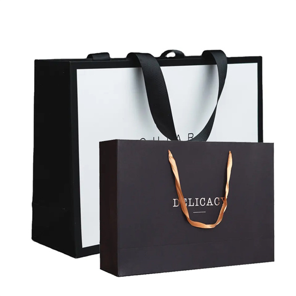 Personalized Luxury Replica Famous Band Black Paper Shopping Women's Bag for Packaging Gift with Handle Manufacturers, Factories