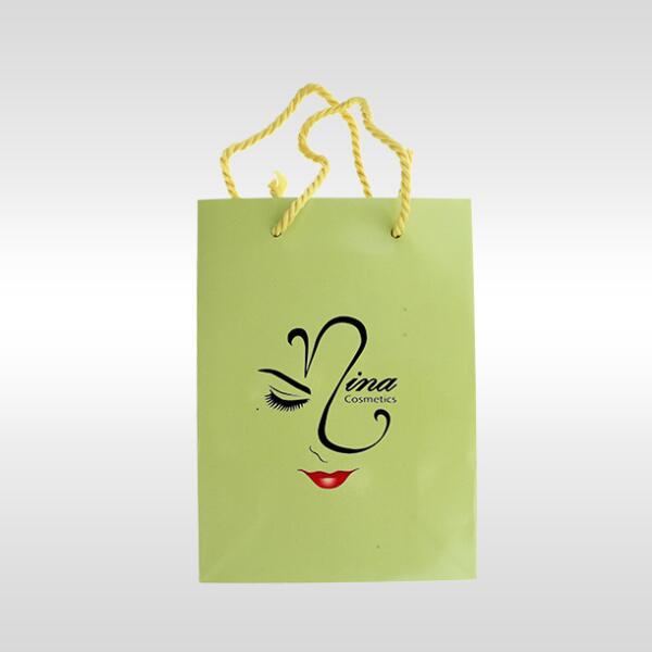 Bespoke Gift Bags Paper Pack Paper Bag Custom Luxury Black Clothes Store Retail Packaging Gift Carry Bags Manufacturer, Factory