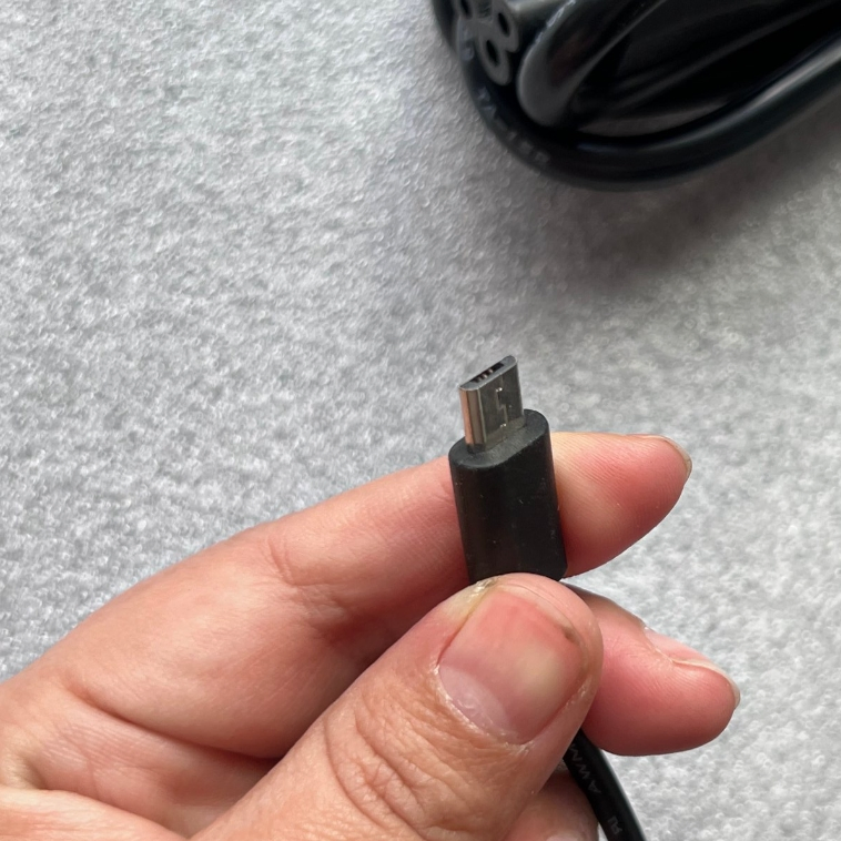 Jjy050030 Desktop 5V 3A AC DC Power Adapter with Micro USB Connector