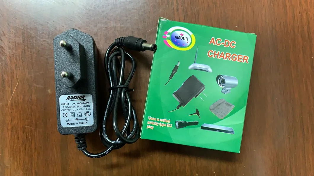 Power Adapter Detail 3