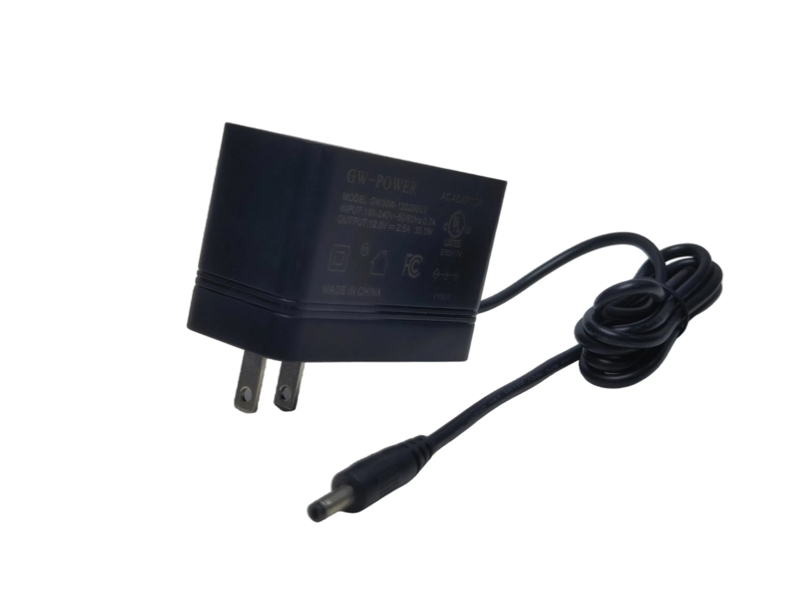 30W 5V4a 9V3a 12V2.5A 15V2a Vertical Wall Mounted Power Adapter for Modem Router Monitor with IEC61347 IEC61558 IEC62368 CB CE GS UL CCC