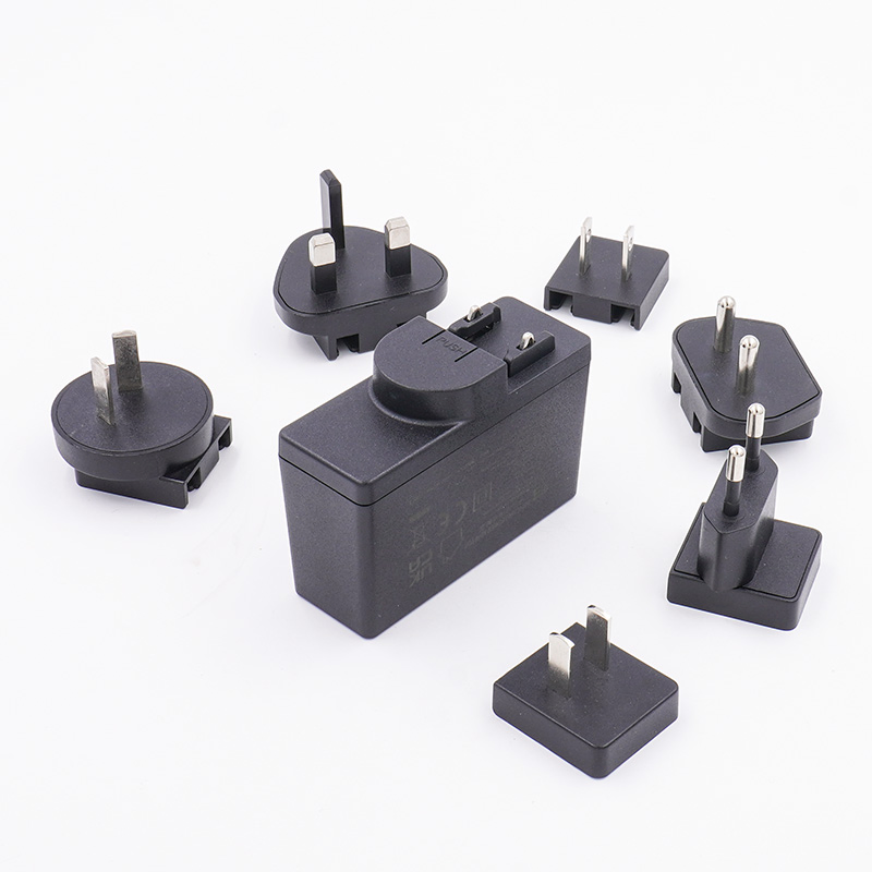 Ue Electronic 15W 27W 36W 45W AC DC Wall Charger Medical Adaptor 5V 3A 9V 3A 12V 3A 15V 3A 20V 2.25A Medical Power Adaptor