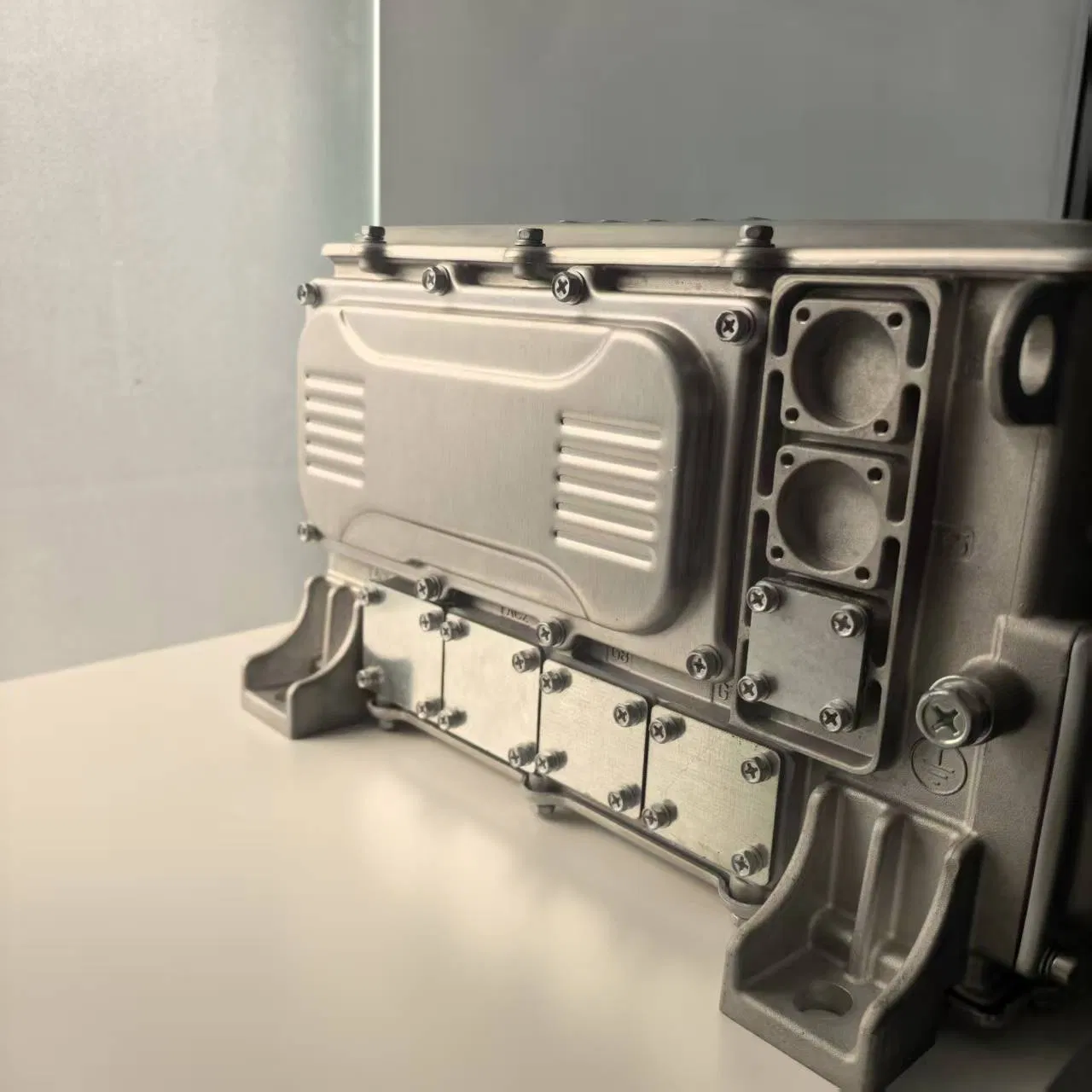 10. Reliable DC/DC Power Converter for Electric Autos