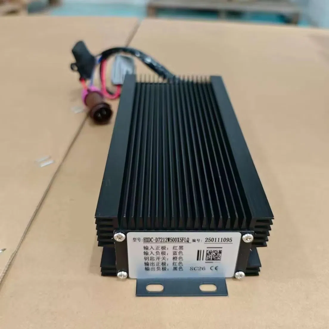 China Factory 72V to 12V DC Step Down Converter Buck Volts 25A 300W DC DC Converter for Golfcart/Bus/Truck