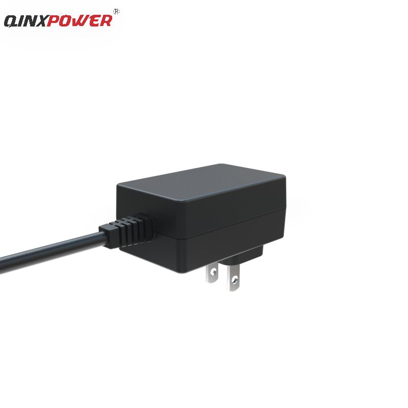 Factory 10W 5V2a Wall Mounted Power Adapter with Safety Standard