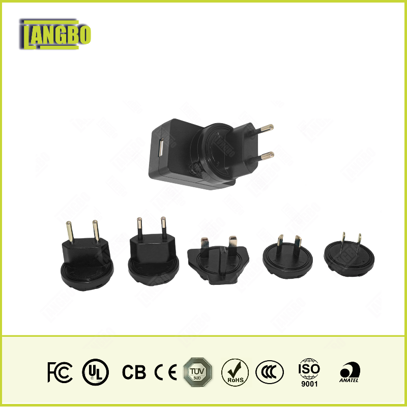 China Factory Universal Plug Interchangeable Wall Charger 18W USB Power Adapter with UL FCC RoHS CE CB Certification
