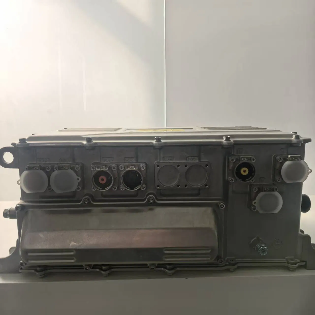 10. Reliable DC/DC Power Converter for Electric Autos