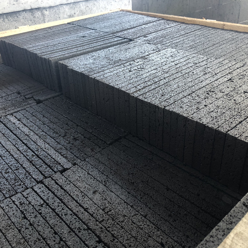 Small Holes Black Basalt Stone, Cobble Lava Stone for Paving