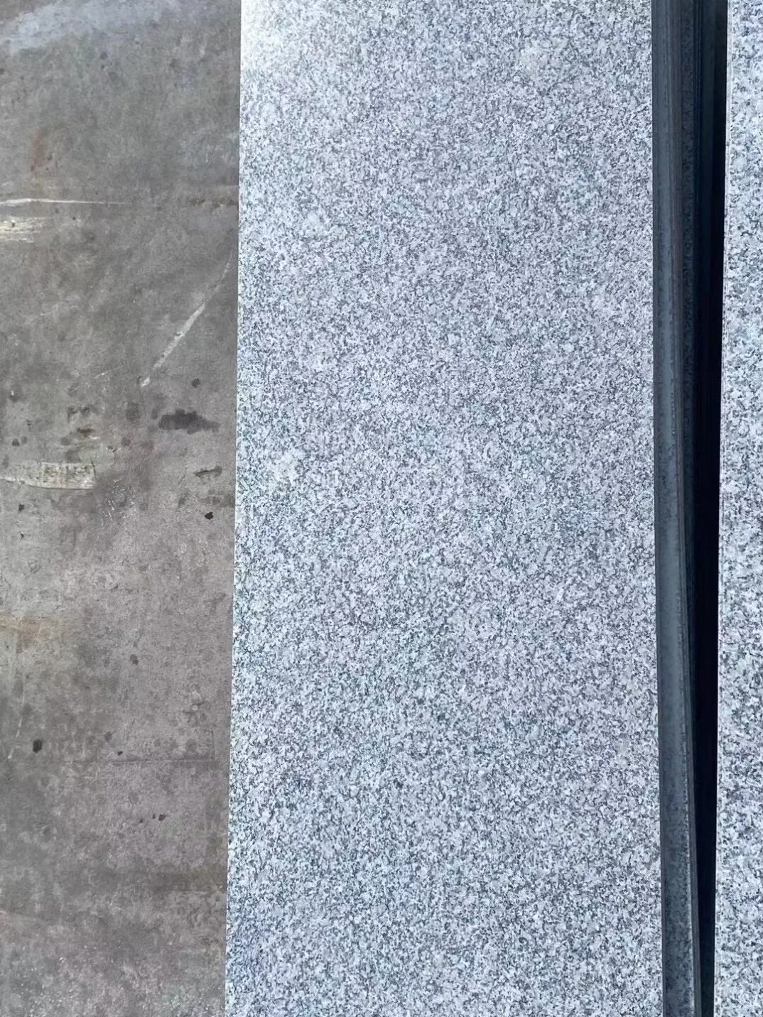 China Cheap Polished Slab G602 Grey Granite for Tiles/ Wall Tile /Floor Tile /Countertop /Paving Stone/Swimmingpooltile/Kerbstone/Porinogranite