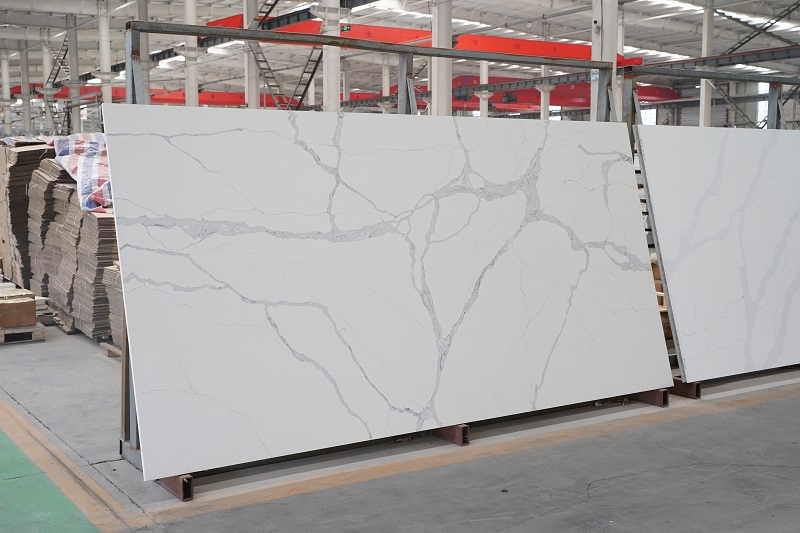 White Calacatta Marble and Granite Look Matt and Polished Surface Quartz Stone for Worktop and Home Decoration