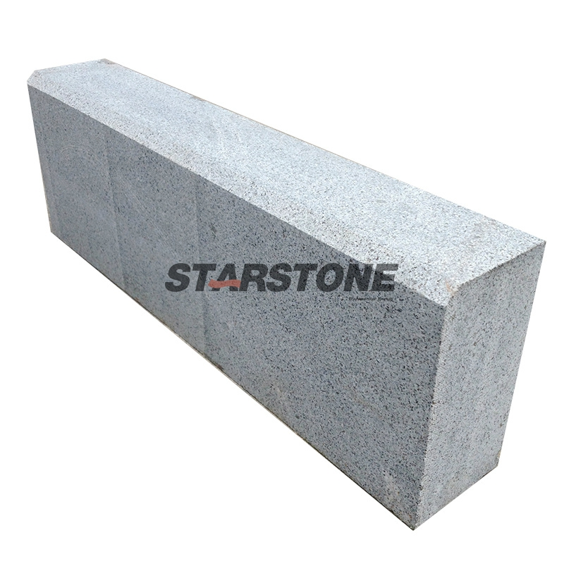Natural Light Dark Grey Black Red Yellow Marble Granite Basalt Porphyry Kerbstone Cobblestone Flagstone Curbstone Cube Cobble Cubic Paving Paver Tumbled Stone