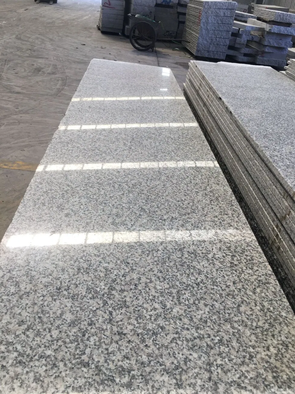 China Cheap Polished Slab G602 Grey Granite for Tiles/ Wall Tile /Floor Tile /Countertop /Paving Stone/Swimmingpooltile/Kerbstone/Porinogranite