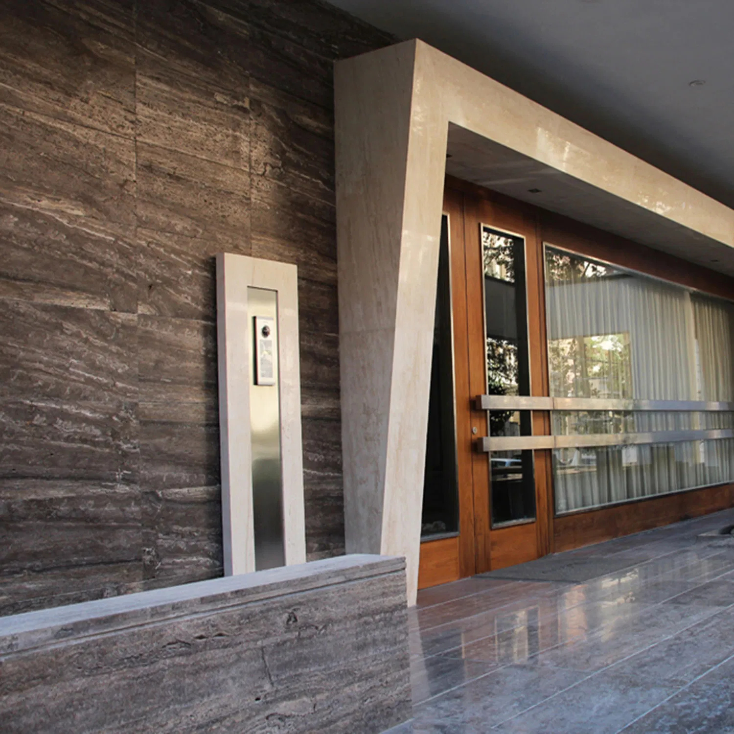 Competitive Price Classical Material Silver Grey Travertine Tiles Layout for Flooring and Walling Tiles