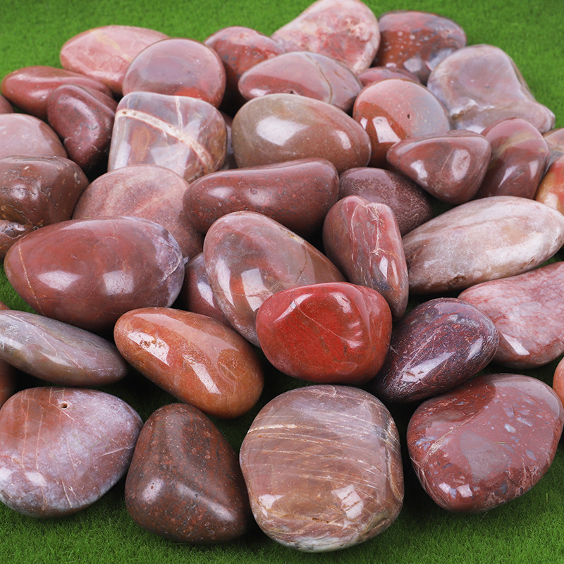 High-Quality Cobblestone Outdoor Decorative High-Polished Red Pebble Stones and Brown Pebble Stones for Sale, Suitable for Pavement Cobblestones