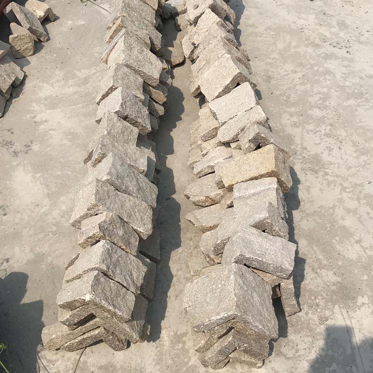 Yellow Rusty Natural Quartzite Random Size Split Finish Decorative Stone for Wall