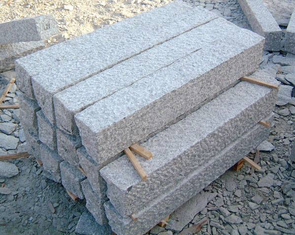 Cheap Chinese Granite Stone Cube Cut to Size Paving Stone for Landscaping