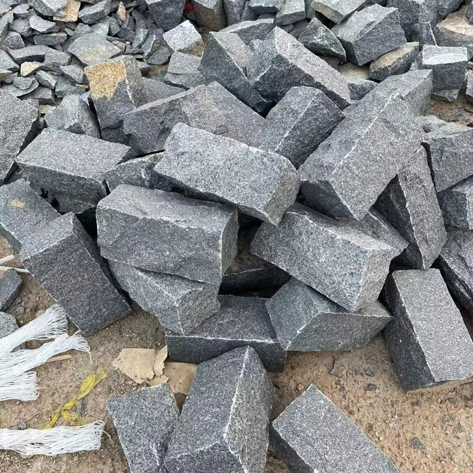 Natural Granite Cobblestone Split Finished G654 Granite Cube Stone Paver for Driveways