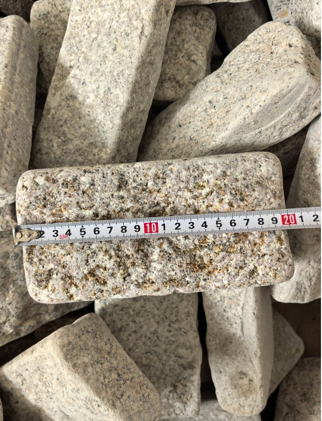Natural Split Yellow Landscaping Stone Paving G682 Granite Tumbled Cobble Paver