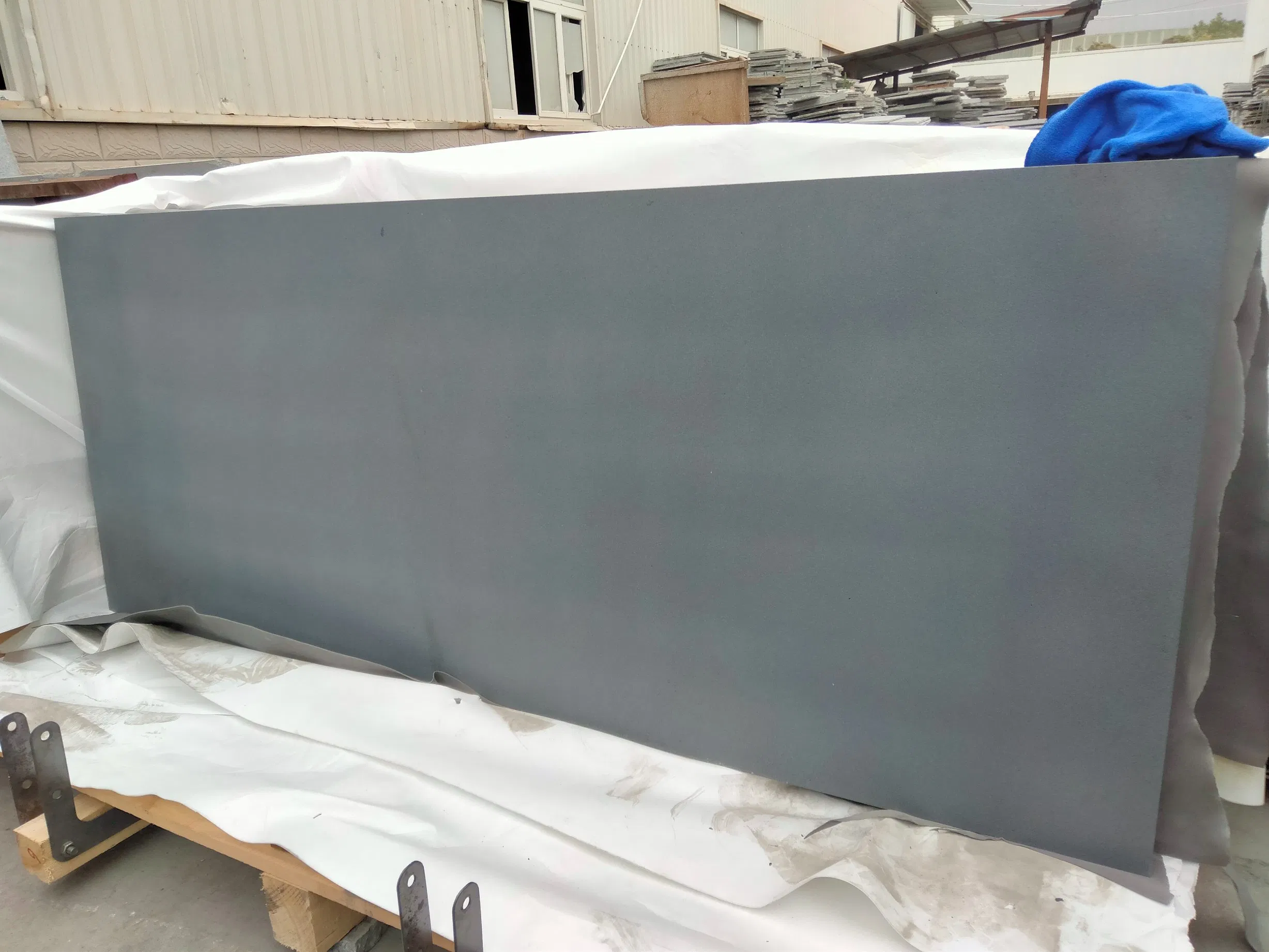 Black Grey Basalt Lava Andesite Stone for Pool Tile Flooring Tiles Feature Wall Cladding