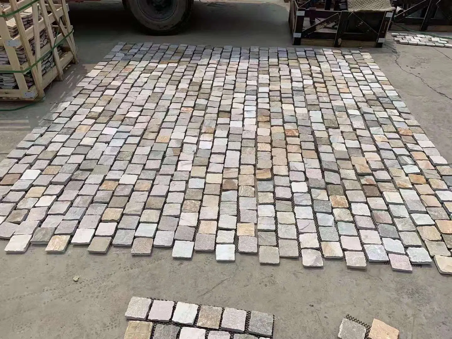 G603/G682/G602/G654/G684 Grey/Black/Red/Yellow Granite/Basalt/Block/Cobble/Cube/Flag Kerbstone for Garden Landscape/Driveway Construction Project