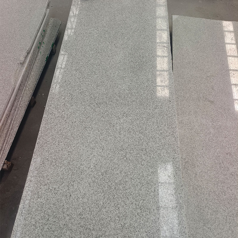 China Pearl White Granite Polished White Granite Slabs