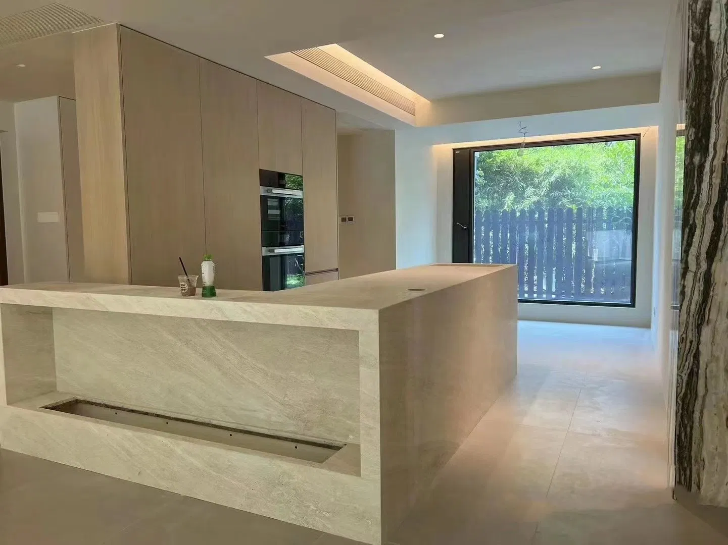 Natural Stone Yellow/Beige Polished/Honed /Italy Ivory Travertine for Floor/Wall Slabs/Tiles/Countertops/Stairs/Sills/Column/Mosaic Interiors Decoration