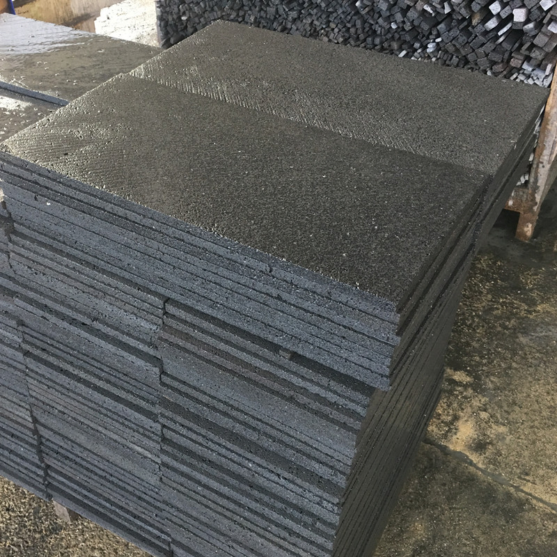 Small Holes Black Basalt Stone, Cobble Lava Stone for Paving