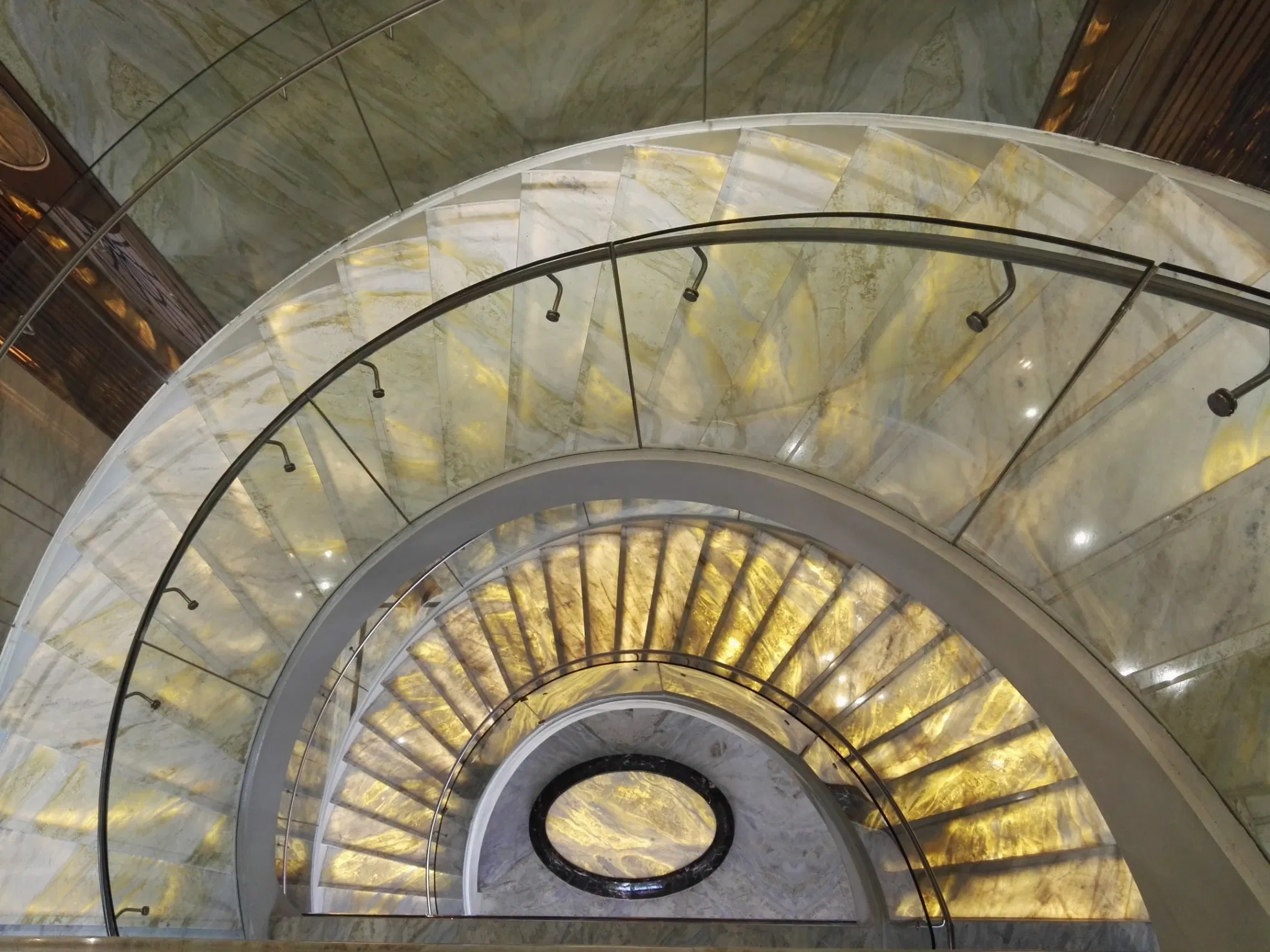 Blue River Marble Onyx Slab/Tiles Interior Staircase/Floor/Wall Panel Cladding Stone