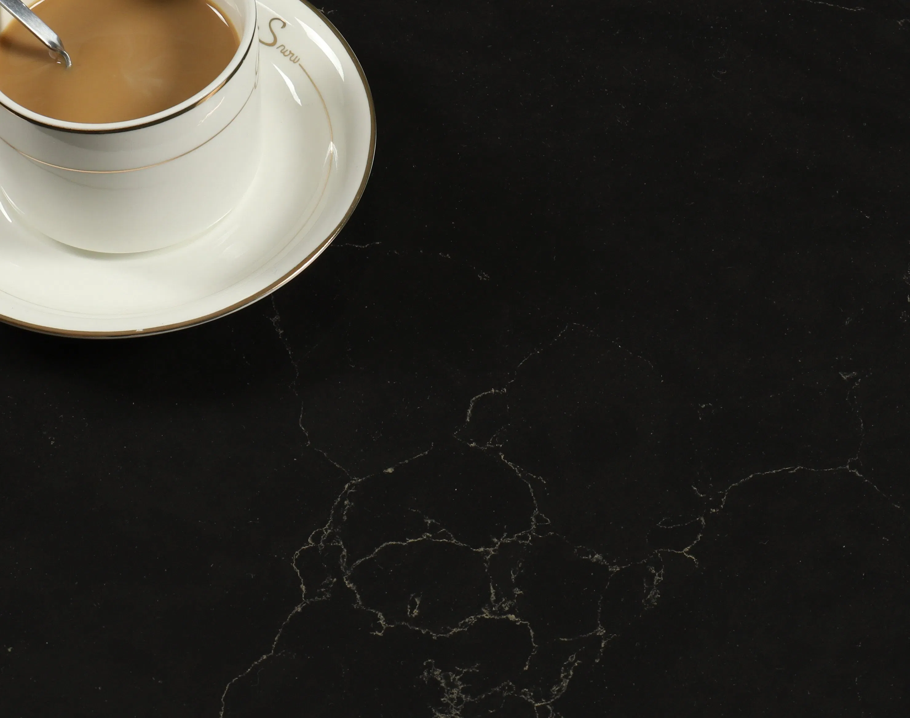 China/India/Vietnam/America/Asian/Australia Polished/Matt/Leather Black Artificial Quartz Stone for Vanitytop/Countertop/Worktops/Benchtops/Reception Desk